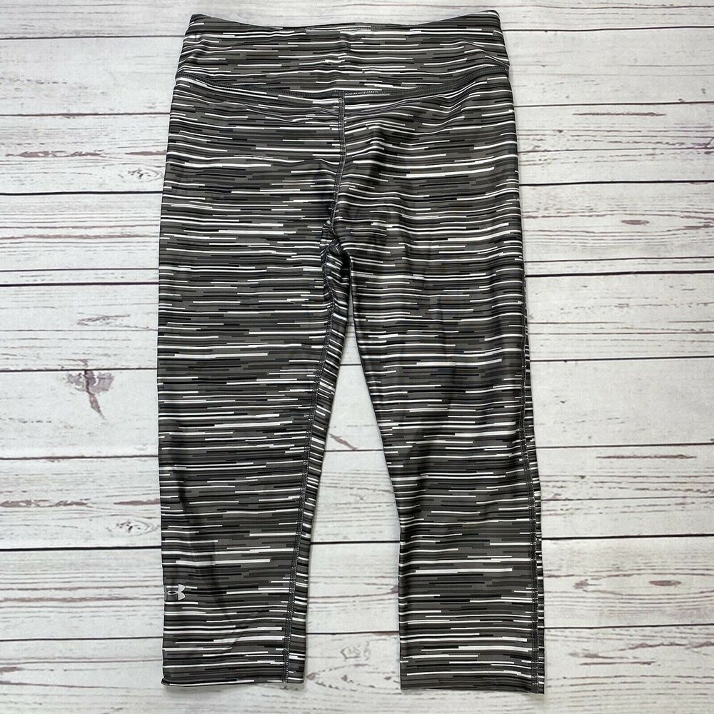 Under Armour Womens Striped Black White Capri Leggings Size M Compression Heat